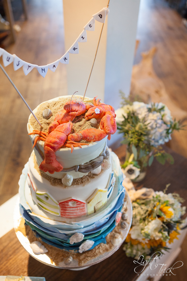 seaside theme wedding cake